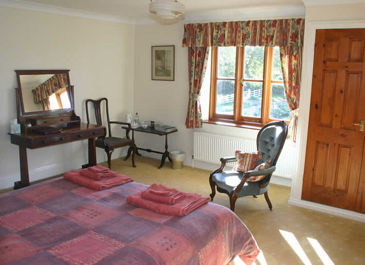 Bedroom at Strete Ralegh Farm Bed and Breakfast